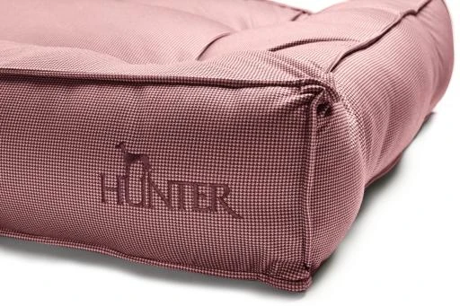 Hunter Rectangular Quilted Bed Lancaster Red 3 Hunter Rectangular Quilted Bed Lancaster Red - Image 3